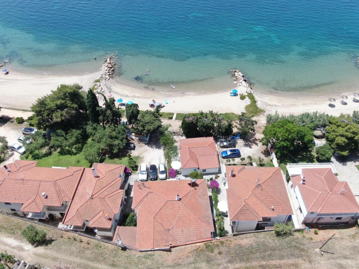 Porto Almira Beachfront House Nikiti  Exterior foto